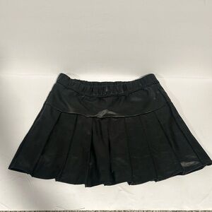 Abercrombie & Fitch Kids Black Faux Leather Pleated Skirt w/Shorts Size 15/16